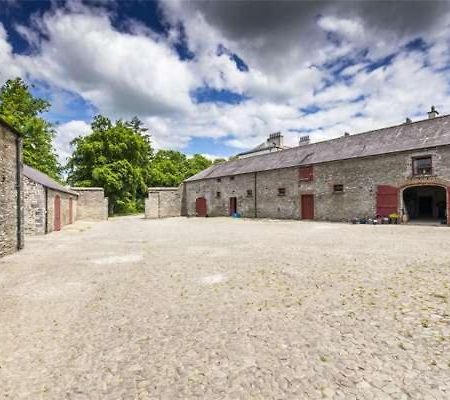 2 Bed Courtyard Apartment At Rockfield House Kells In Meath - Short Term Let מראה חיצוני תמונה