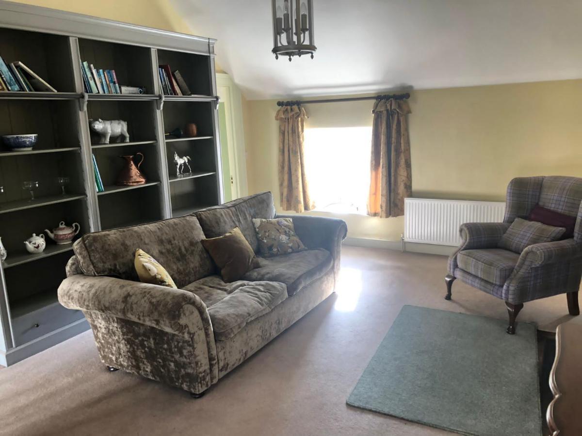 2 Bed Courtyard Apartment At Rockfield House Kells In Meath - Short Term Let מראה חיצוני תמונה